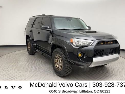 Used 2023 Toyota 4Runner TRD Off-Road Premium w/ Moonroof Package AWD/4WD image 8