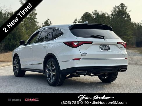 Used 2023 Acura MDX SH-AWD w/ Technology Package image 12