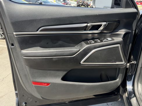 Certified 2023 Kia Telluride S FWD image 12