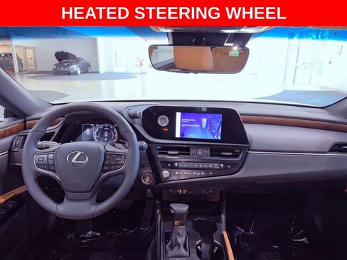 Certified 2024 Lexus ES 350 w/ Premium Package image 12