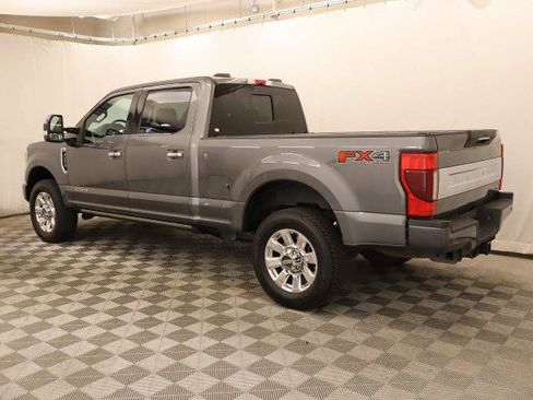 Certified 2022 Ford F250 Platinum w/ FX4 Off-Road Package AWD/4WD image 36