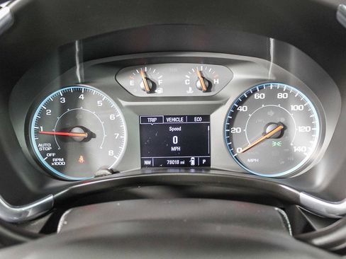 Used 2021 Chevrolet Equinox LS image 22