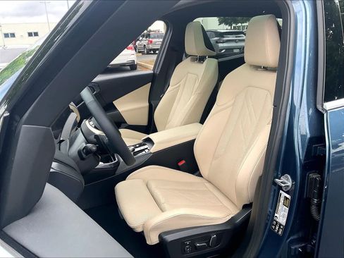 Certified 2025 BMW X3 xDrive30i w/ Premium Package AWD/4WD image 26