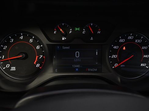 Used 2024 Chevrolet Camaro LT image 27