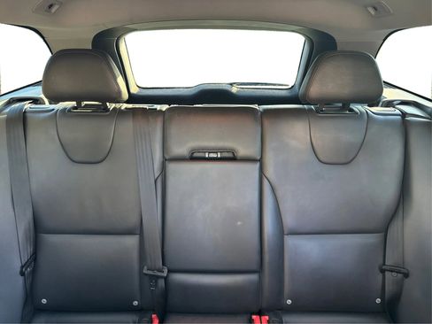 Used 2017 Volvo XC60 T6 Inscription w/ Climate Package AWD/4WD image 16