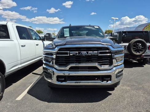 Certified 2025 RAM 2500 Big Horn AWD/4WD image 10