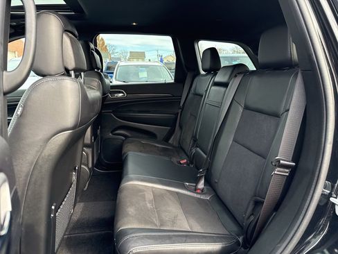 Used 2022 Jeep Grand Cherokee Laredo X image 16