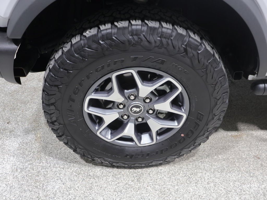 Used 2023 Ford Bronco Badlands AWD/4WD image 10