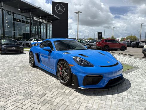 Used 2025 Porsche 718 Cayman GT4 RS w/ Chrono Package RWD image 7