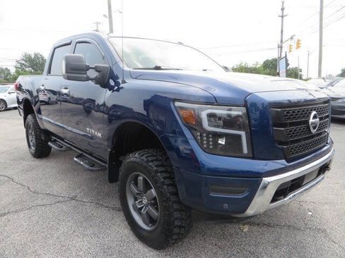 Used 2021 Nissan Titan SV w/ SV Convenience Package AWD/4WD image 49