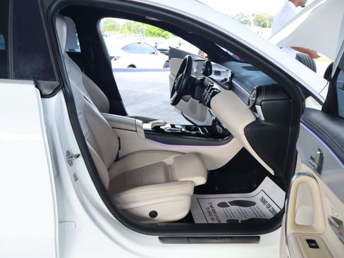 Used 2020 Mercedes-Benz CLA 250 image 39