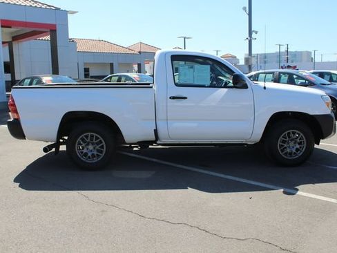 Used 2014 Toyota Tacoma 2WD Regular Cab image 17