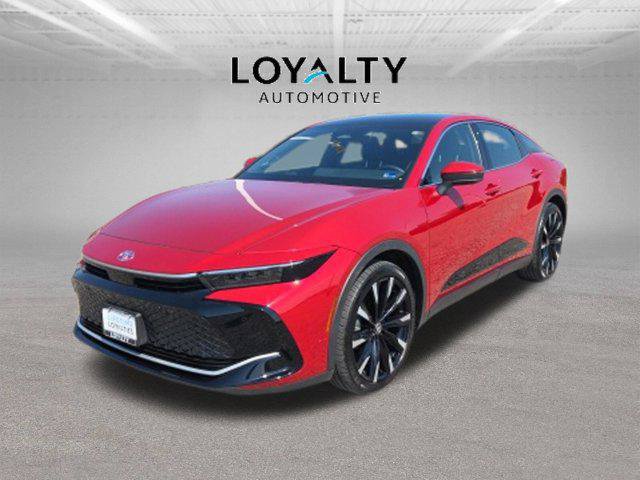 Certified 2024 Toyota Crown Platinum AWD/4WD image 1