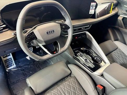 New 2026 Audi SQ5 Prestige AWD/4WD image 11