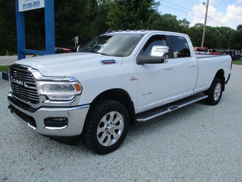 Used 2023 RAM 2500 Laramie image 1