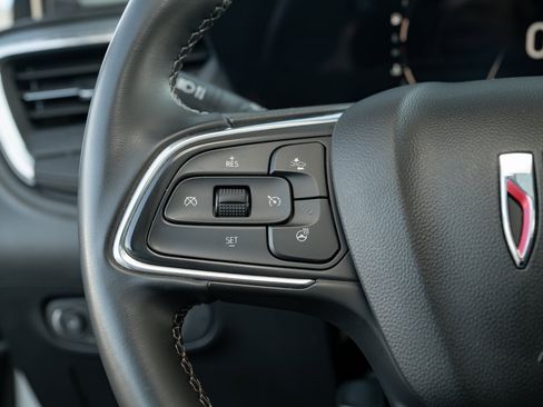 Used 2025 Buick Encore GX Avenir w/ Avenir Technology Package image 25