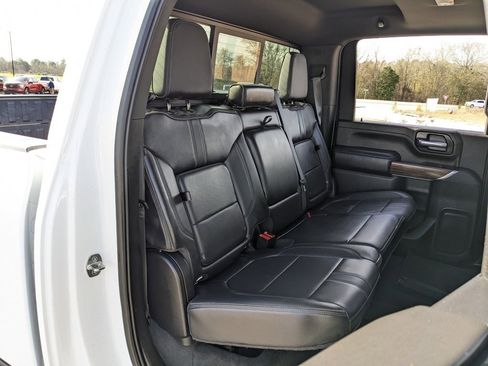 Used 2022 Chevrolet Silverado 2500 High Country w/ Safety Package II image 48