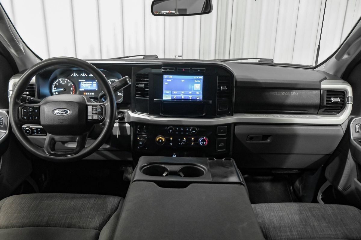 Used 2023 Ford F350 XLT w/ 360-Degree Camera Package AWD/4WD image 13