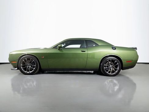 Used 2022 Dodge Challenger R/T Scat Pack image 4