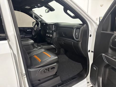 Used 2020 GMC Sierra 1500 AT4 w/ AT4 Premium Package image 25