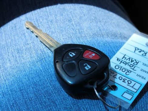 Used 2010 Toyota RAV4 4WD image 18