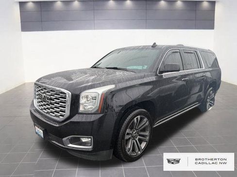 Used 2020 GMC Yukon XL Denali w/ Denali Premium Package image 1