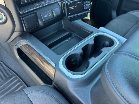 Used 2020 Chevrolet Silverado 1500 RST w/ All-Star Edition image 20