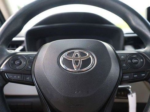 Used 2024 Toyota Corolla LE FWD image 9