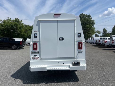 Used 2023 Ford F250 XL RWD image 8