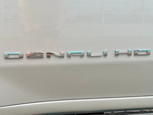 Used 2023 GMC Sierra 3500 Denali w/ Denali Ultimate Package image 15