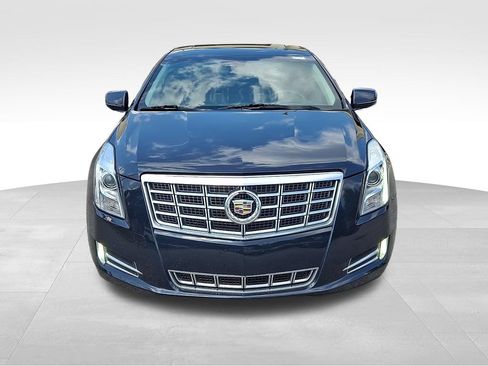 Used 2013 Cadillac XTS Premium AWD/4WD image 2