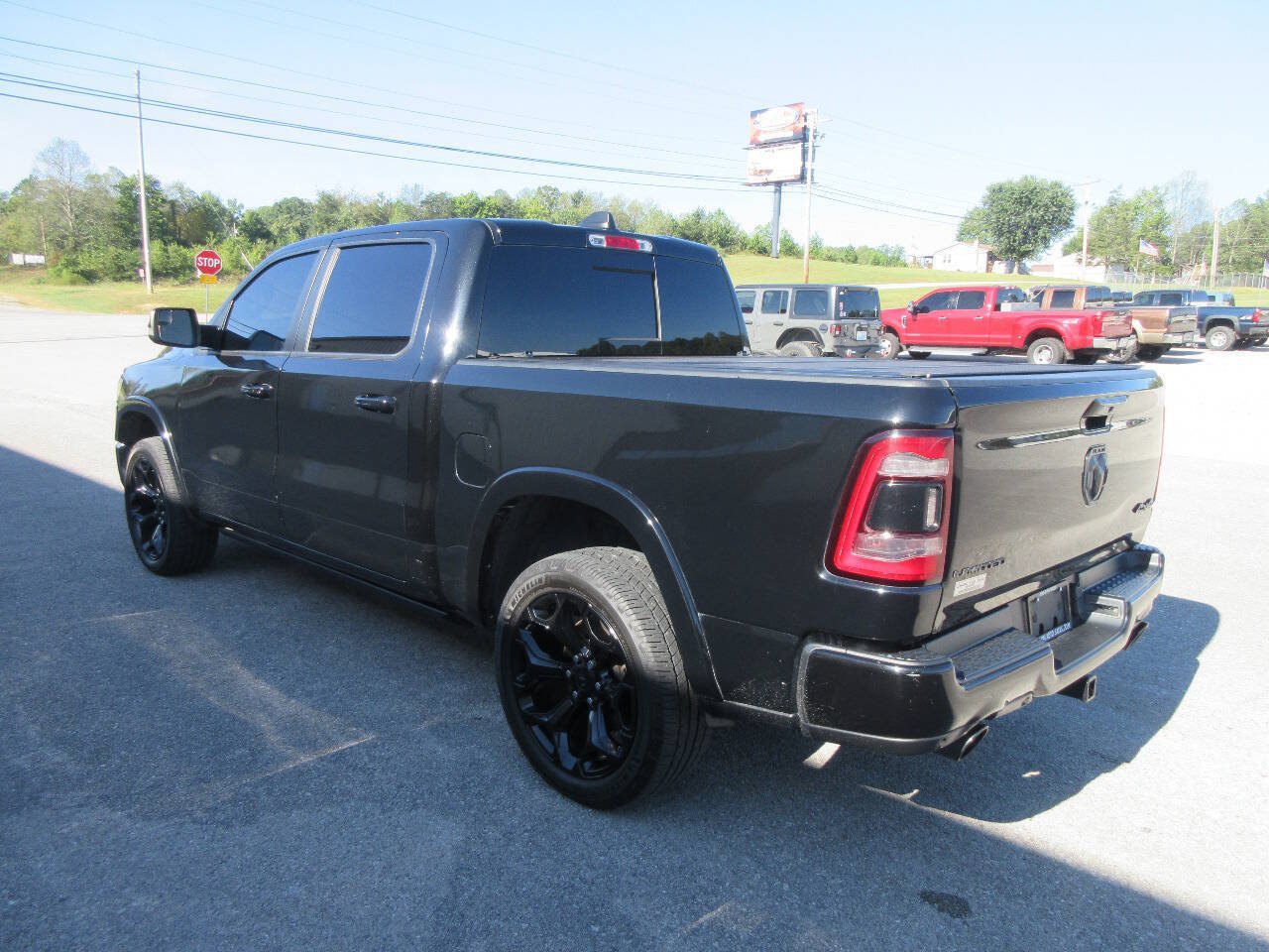 Used 2022 RAM 1500 Limited w/ Night Edition AWD/4WD image 4