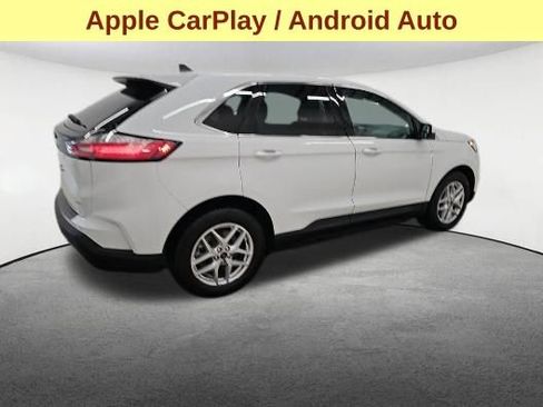 Used 2024 Ford Edge SEL image 5