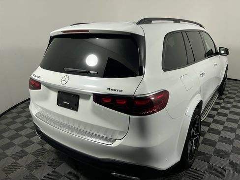 Used 2024 Mercedes-Benz GLS 450 4MATIC image 3