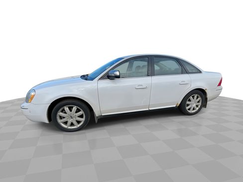 Used 2006 Ford Five Hundred Limited image 1