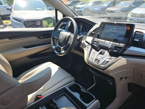 Used 2022 Honda Odyssey EX-L image 10