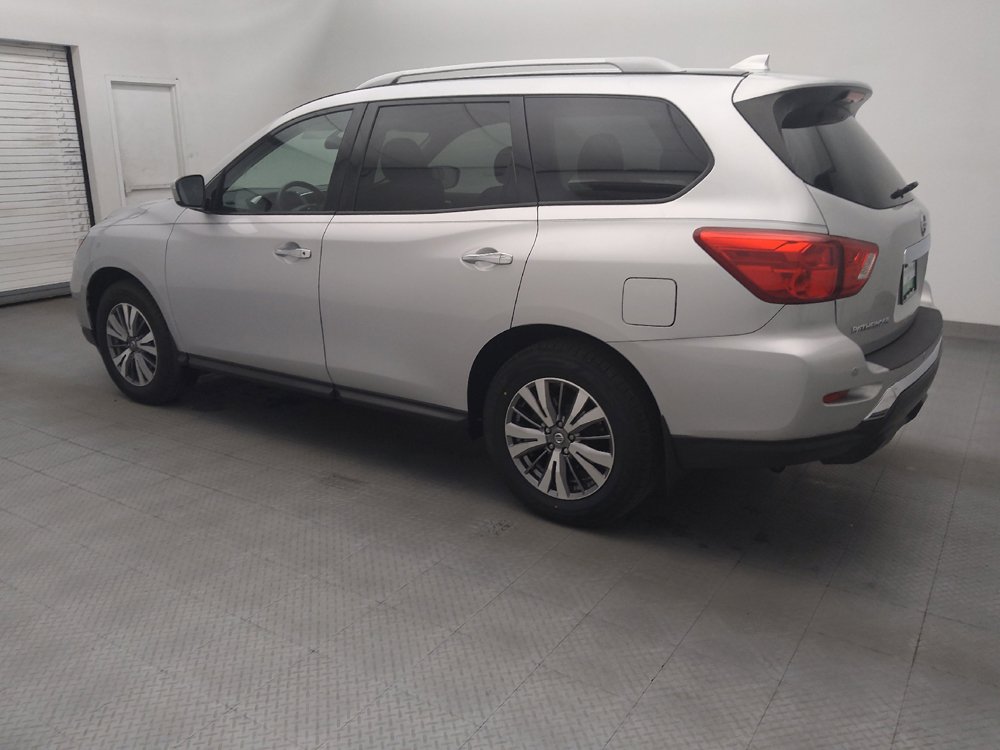 Used 2019 Nissan Pathfinder S AWD/4WD image 3