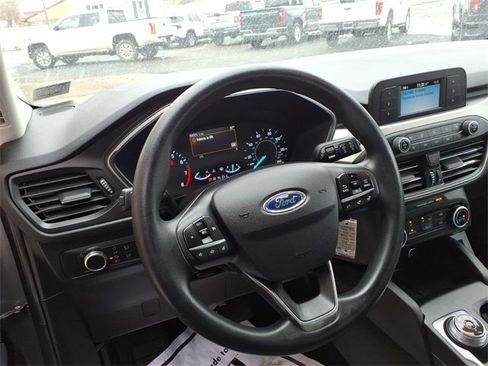 Used 2021 Ford Escape S image 11