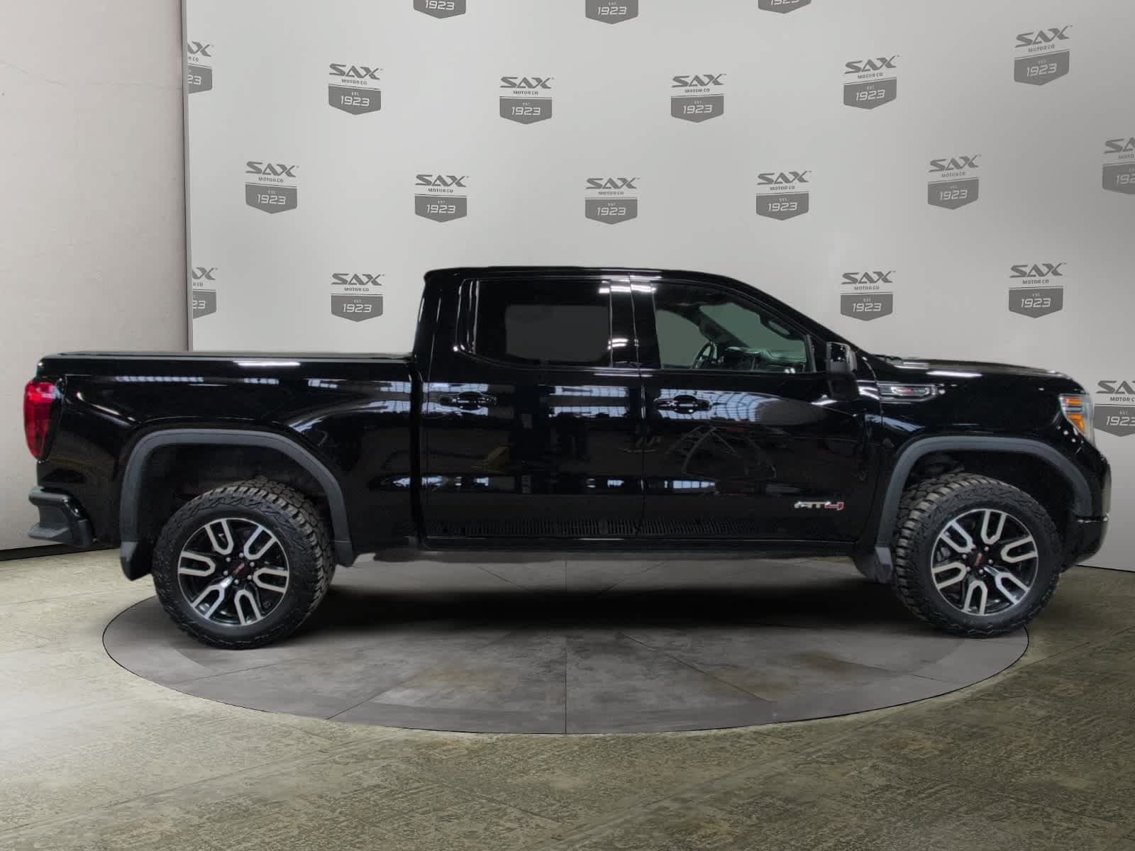 Used 2020 GMC Sierra 1500 AT4 w/ AT4 Premium Package AWD/4WD image 6
