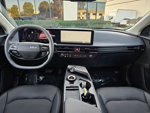 Used 2025 Kia EV6 Light image 21