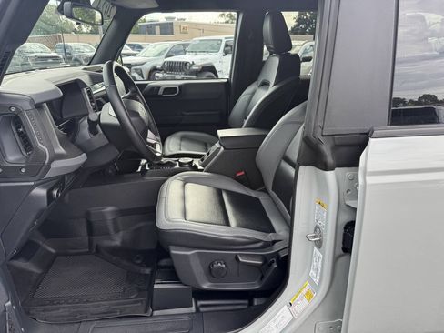 Used 2024 Ford Bronco Big Bend AWD/4WD image 7
