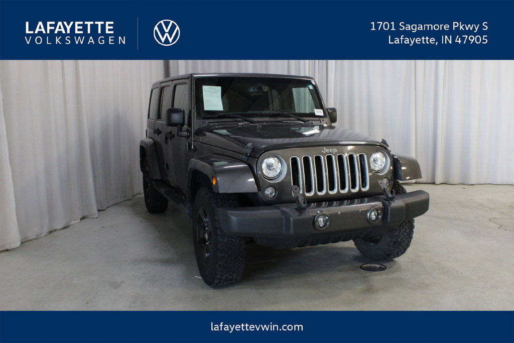 Used 2017 Jeep Wrangler Unlimited Sahara w/ Connectivity Group AWD/4WD image 1