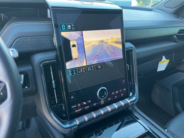 Used 2025 GMC Yukon AT4 Ultimate w/ LPO, Floor Liner Package AWD/4WD image 24