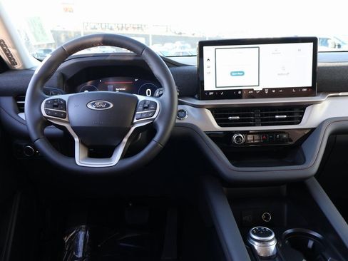 New 2026 Ford Explorer Active AWD/4WD image 21