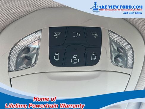 Used 2019 Chrysler Pacifica Touring-L Plus w/ Tire & Wheel Group FWD image 50