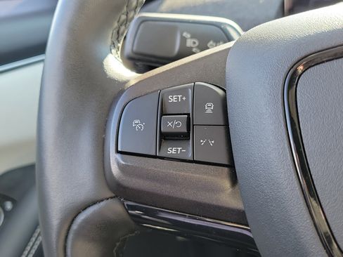 Used 2021 Ford Mustang Mach-E Premium image 25