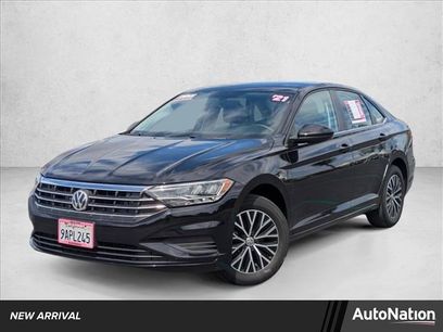 Used 2021 Volkswagen Jetta SE w/ SE Cold Weather Package