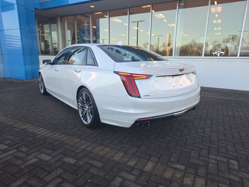 Used 2019 Cadillac CT6 Sport image 3