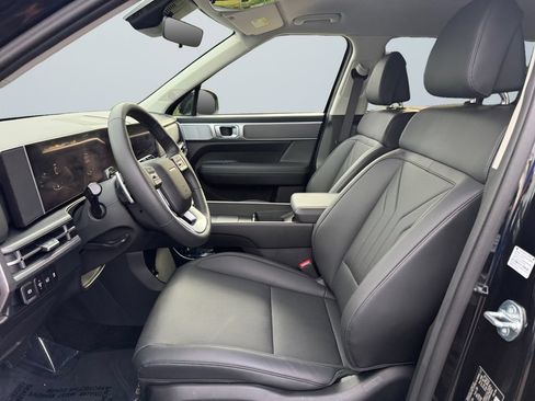 Used 2026 Hyundai Santa Fe SEL FWD image 9