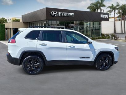Used 2019 Jeep Cherokee Latitude Plus